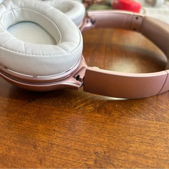 MPOW Noise cancelling Headphones - Bluetooth, wireless